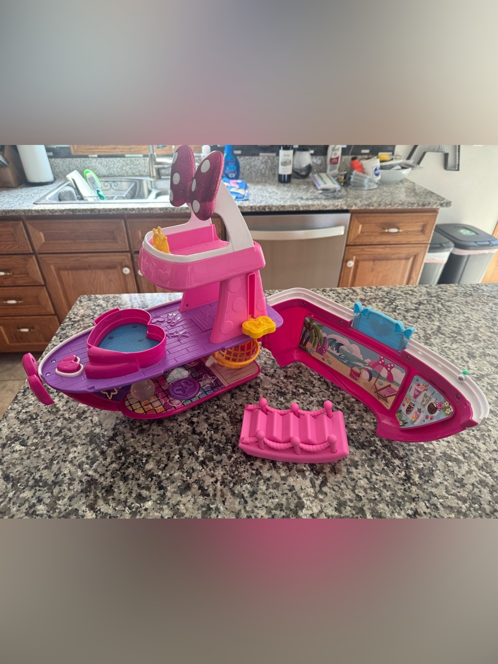 Disney Minnie Mouse boat Kids Pink Playset with Polka Dot Bow - Minnie Style
